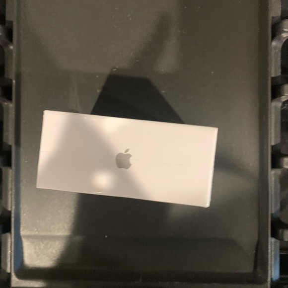 AirPod Pro - Picture 2 of 4